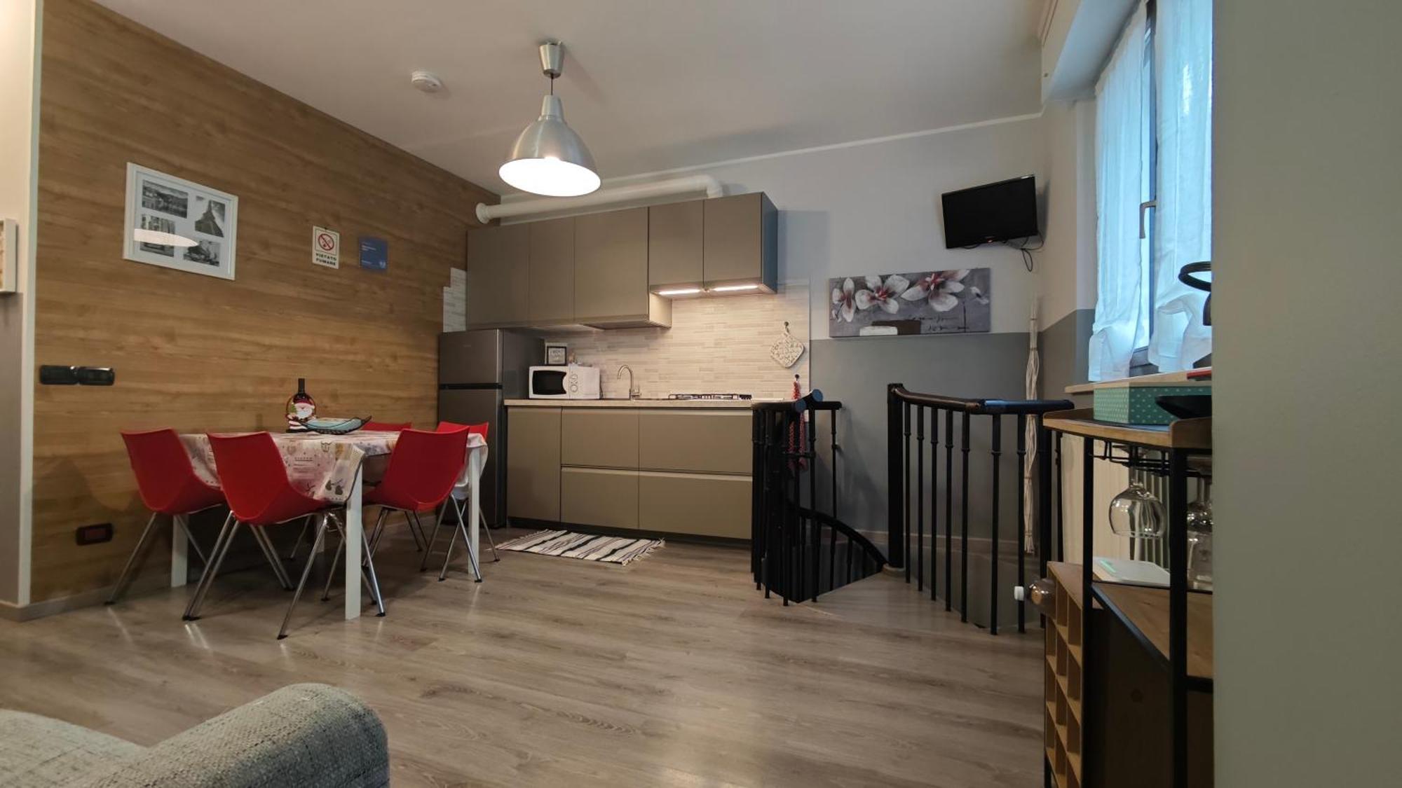 Appartamento Aleph With Private Parking, Next Train Station Como Exterior foto